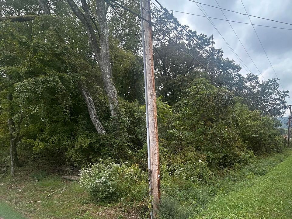 1st image of 307 & 311 Kingston Ave