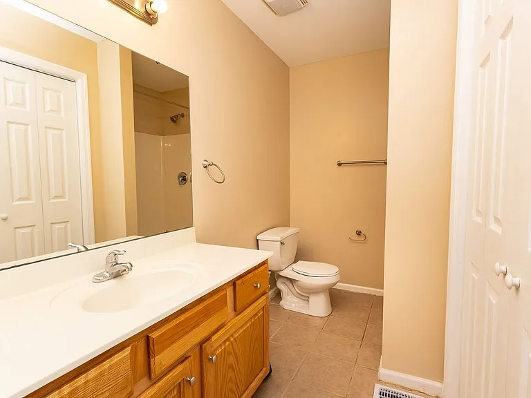 4705 Montview Dr — Photo 11