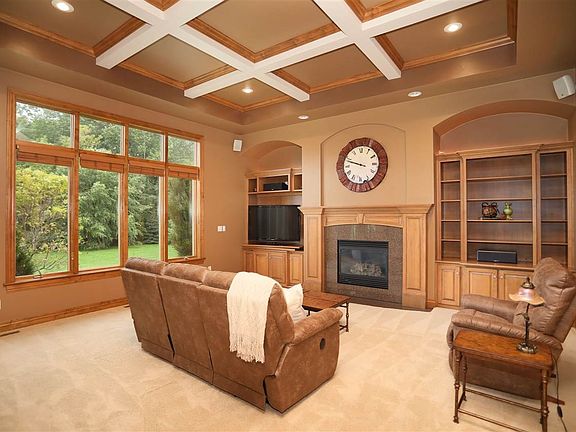 4th image of 3095 Pepperidge Dr