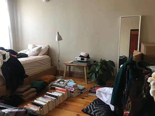 Rented by EXR | media 18