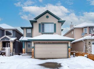 8430 E Saddleridge Dr NE, Calgary, AB T3J 4W9