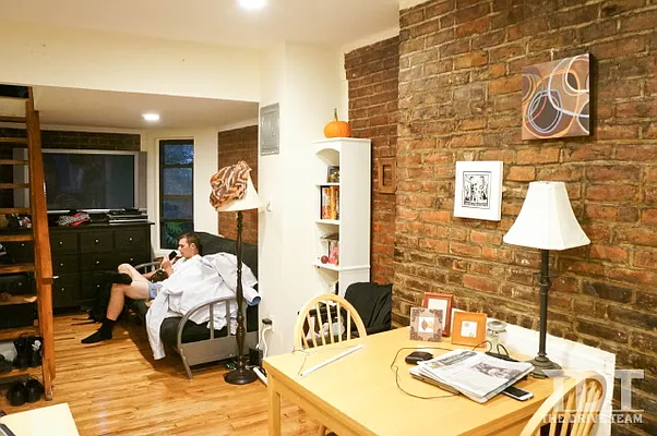 Rented by J Misrahi Realty Corp | media 30