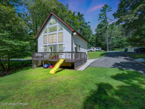 2146 Milford Rd, Bushkill, PA 18324