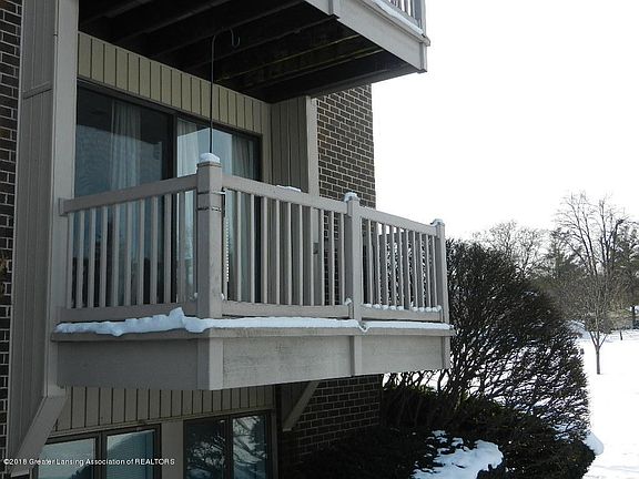 4th image of 523 Bainbridge Dr APT 35