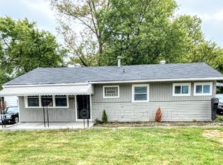 9718 Pippin Rd, Cincinnati, OH 45231