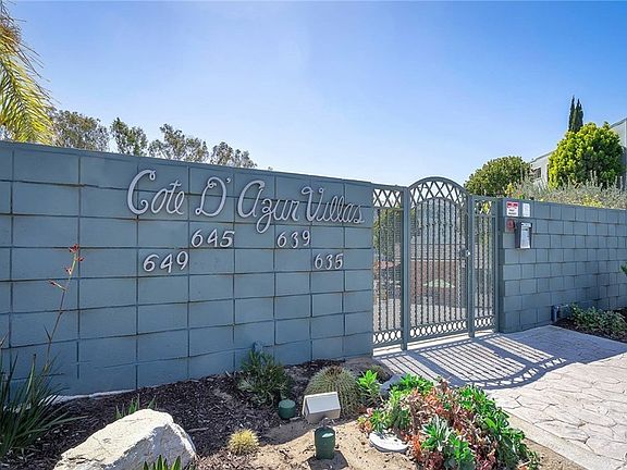 Entrance to Cote D'Azur Villas