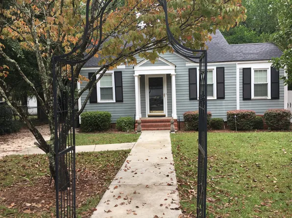 1518 Lakeview Ave, Camden, SC 29020