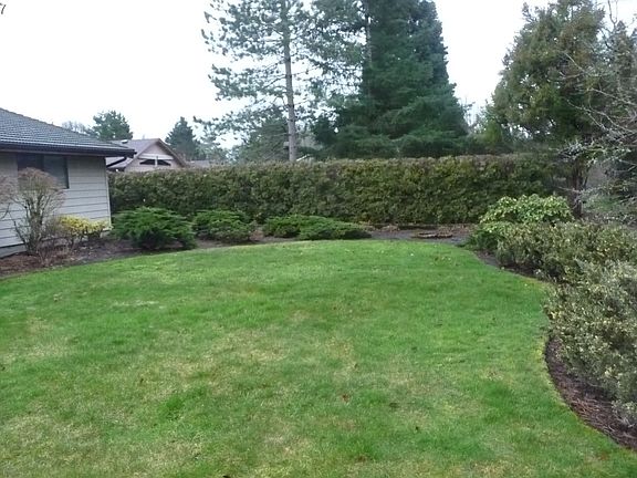 5th image of 15708 NE 28th Ct