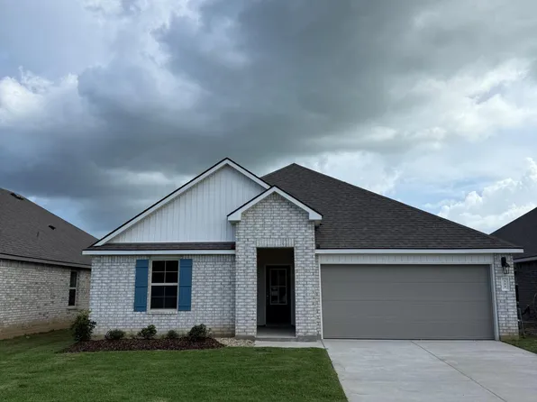 333 Crowne Parc Dr, Opelousas, LA 70570