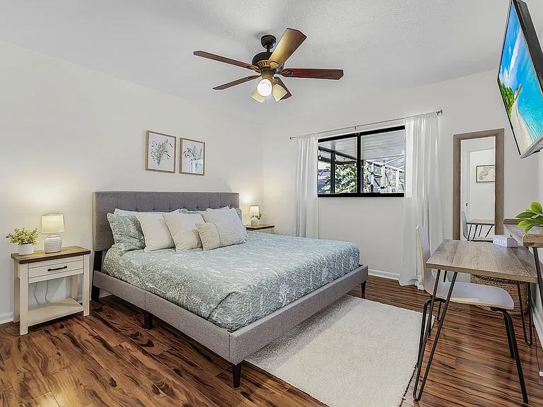 2541 SW 38th Ter — Photo 21