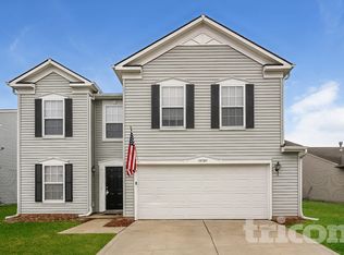 10787 Emery Dr, Indianapolis, IN