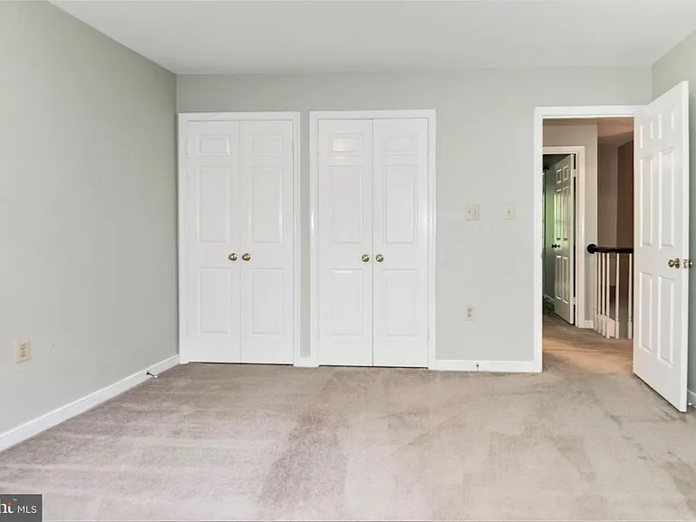 10322 Dunn Meadow Rd — Photo 35