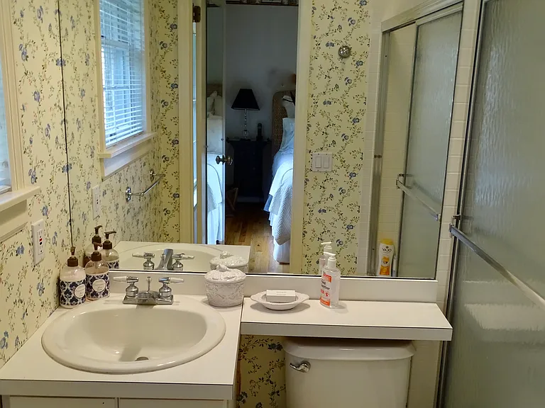 150 Talmage Farm Ln — Photo 11