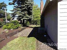 5th image of 15011 SE Mount Royale Ct