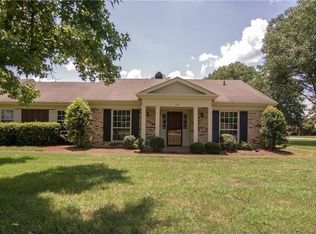 100 Boxwood Dr, Franklin, TN 37069