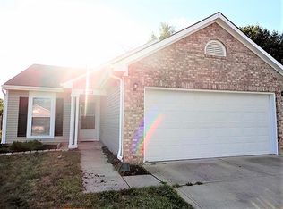 5232 Manor Lake Ln, Indianapolis, IN 46268
