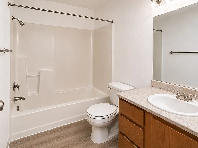 Willow Creek Apartments — Photo 44