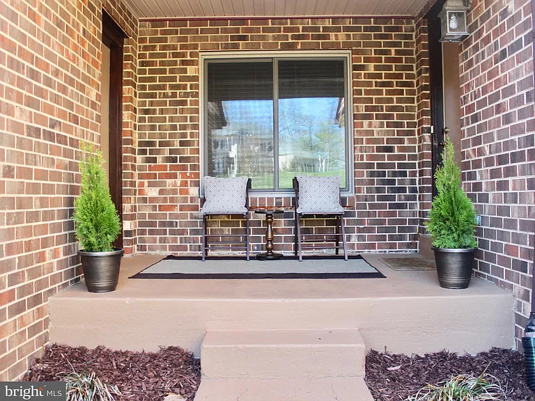 1118 Challedon Rd — Photo 23