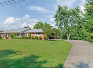 262 Kennedy Farm Rd N, Trinity, NC 27370