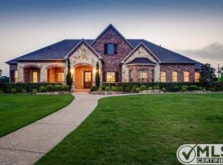 301 Crestfield Ct, Sunnyvale, TX 75182