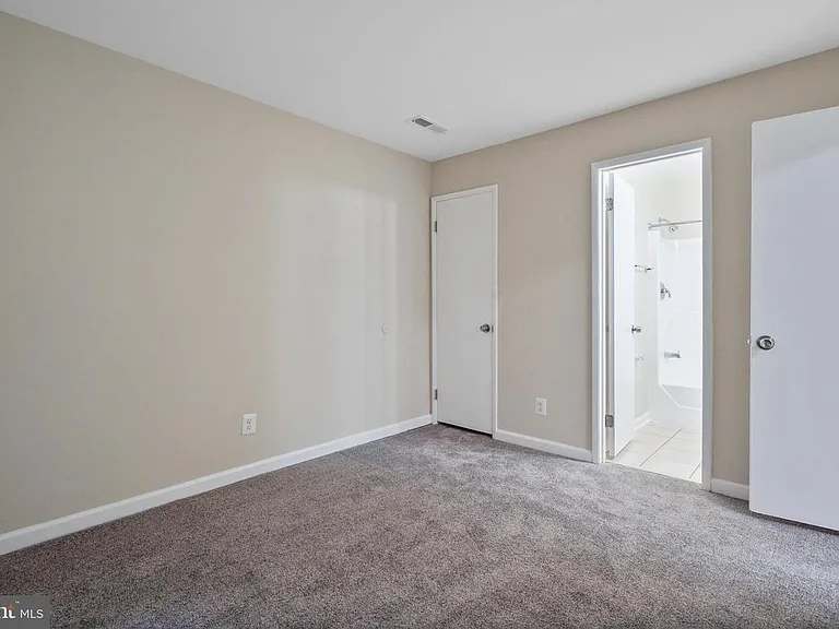 Large Master Bedroom!