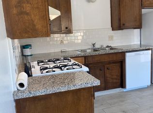 931 Julieann Ln #B, Porterville, CA 93257