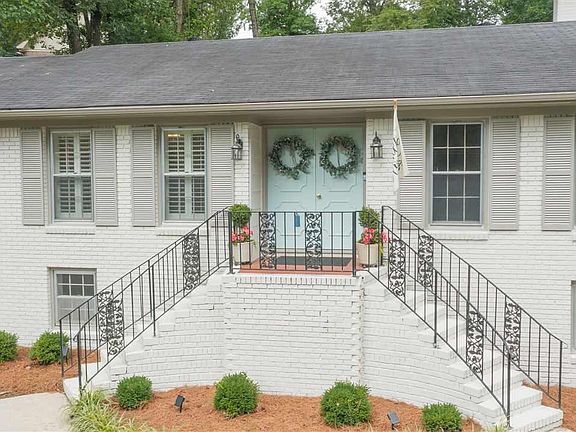 5th image of 618 Winwood Dr