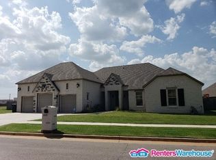 19609 Stratmore Way, Edmond, OK 73012