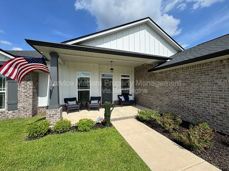 5641 Micanopy Dr — Photo 3
