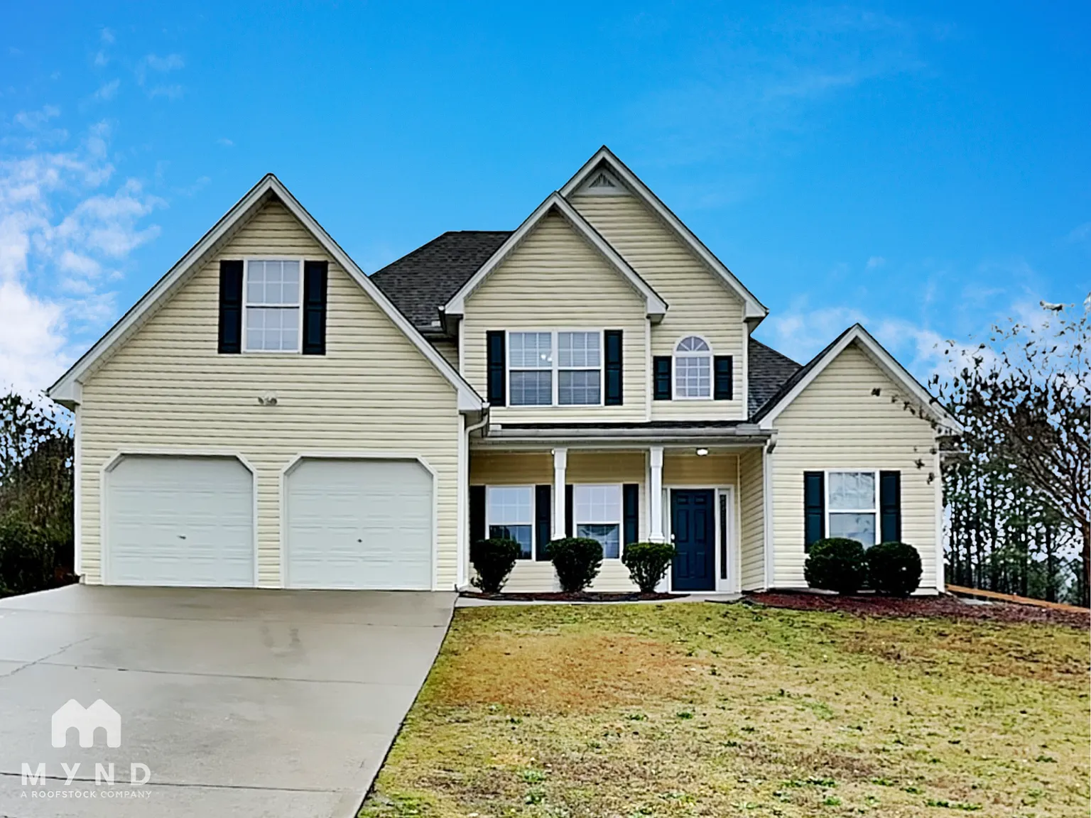 3 bed, 3.0 bath, 1996 sqft, $2,145 — Photo 1