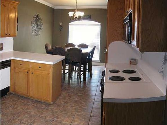 5th image of 14346 Parkmeadow Dr