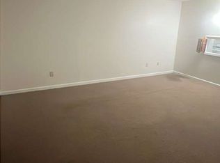 826 Wood Ave #C6, Bridgeport, CT 06604