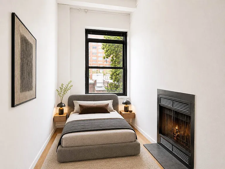 321 W 13th St #5B — Photo 5