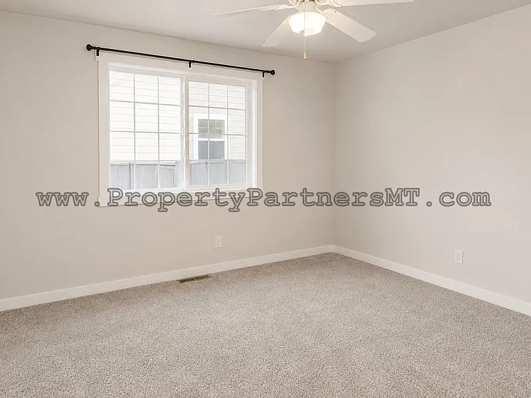 705 N Aster Ave — Photo 11