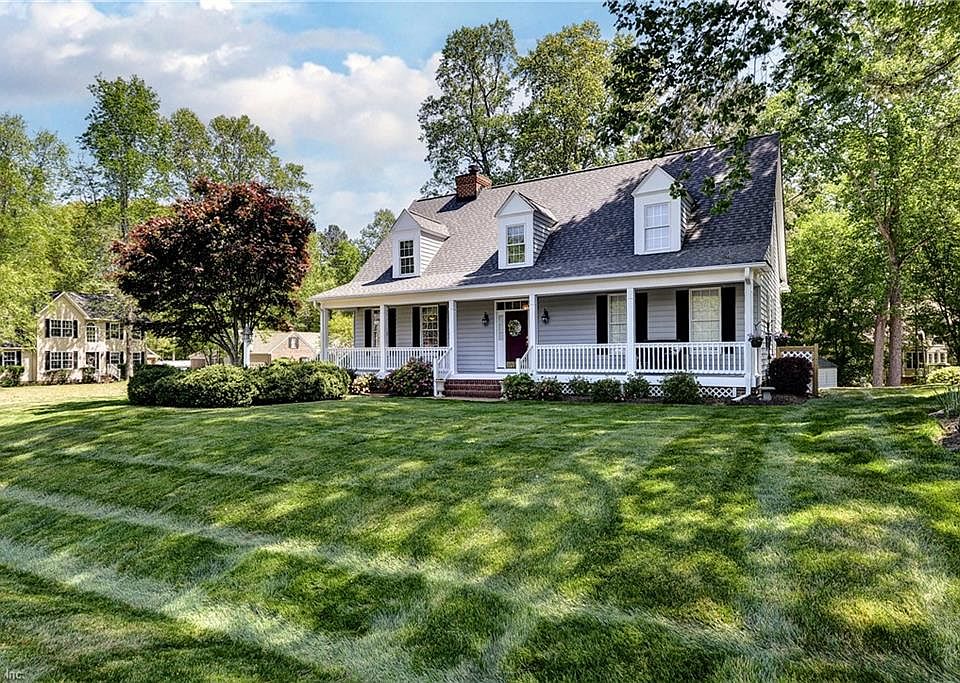 1st image of 4997 Westmoreland Dr