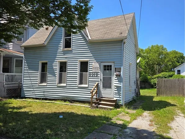 5915 Cable Ave, Cleveland, OH 44127