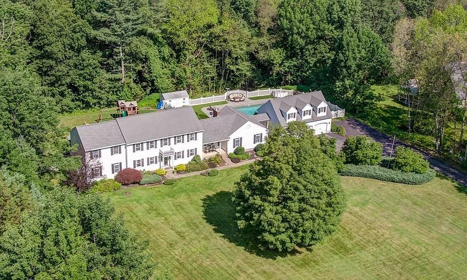 127 Fiske Hill Rd, Sturbridge, MA 01566 Zillow