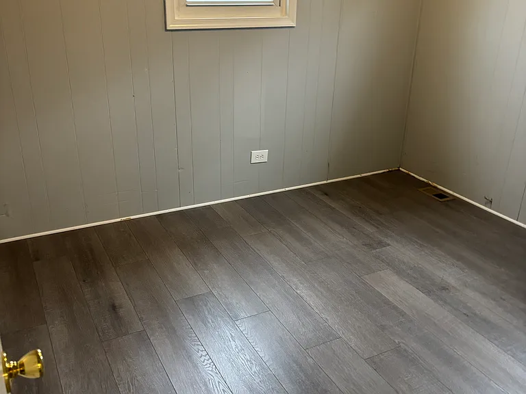 1423 Claire Dr — Photo 20