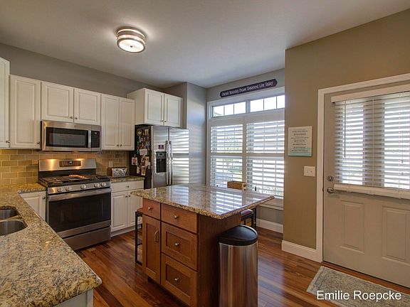 3rd image of 1183 Kensington St NW