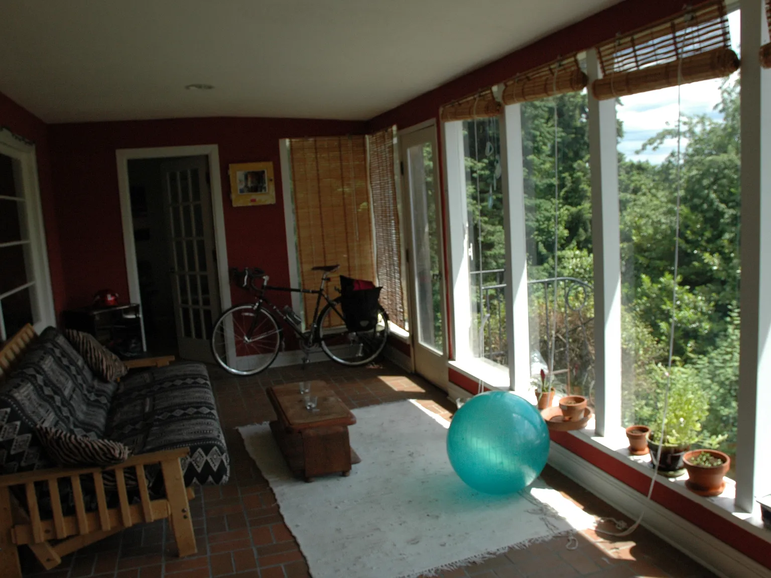4 bed, 2311 sqft, $750 — Photo 3