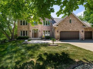 3026 Edenberry St, Fitchburg, WI 53711