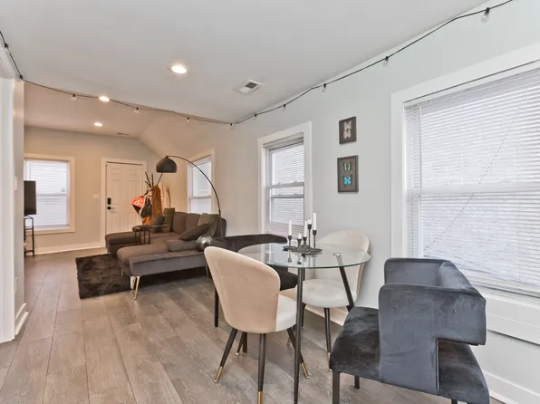 1702 S Morgan St APT 1R, Chicago, IL 60608