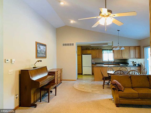 3rd image of 217 Plum Run