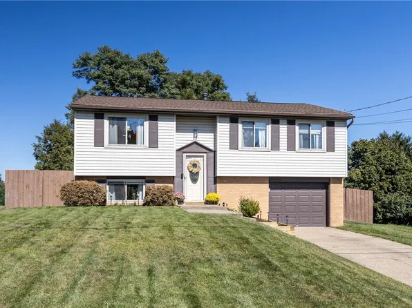 206 Win Ridge Dr, Coraopolis, PA 15108