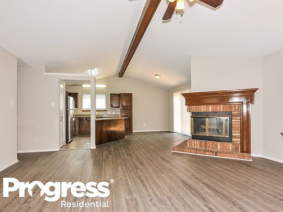 4th image of 4203 River Oaks Dr