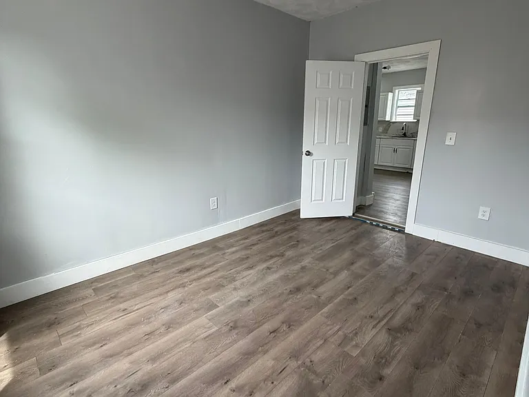 334 Admiral St #2 — Photo 11