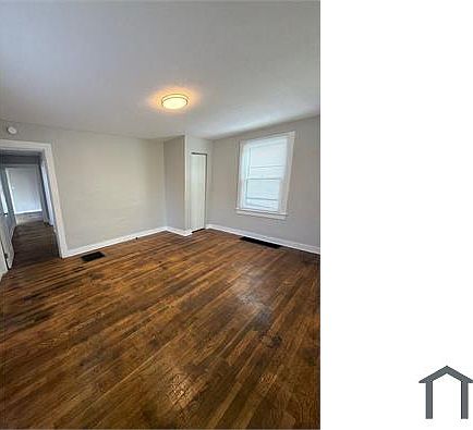 2nd image of 2645 Grand Ave