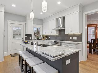 2735 Colfax Ave S, Minneapolis, MN 55408