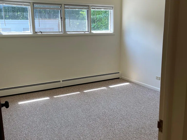67 W Crystal Lake Ave — Photo 8
