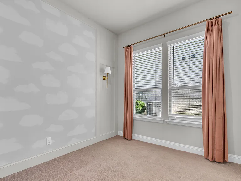 6657 Barnes Dr — Photo 25